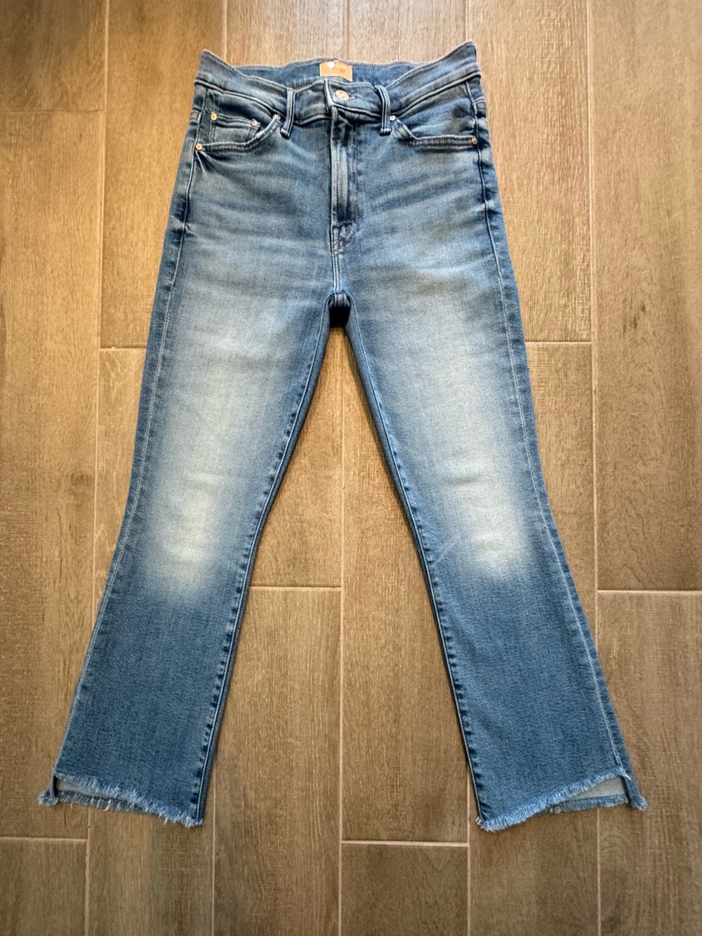 Mother The Insider Crop Step Fray Jeans